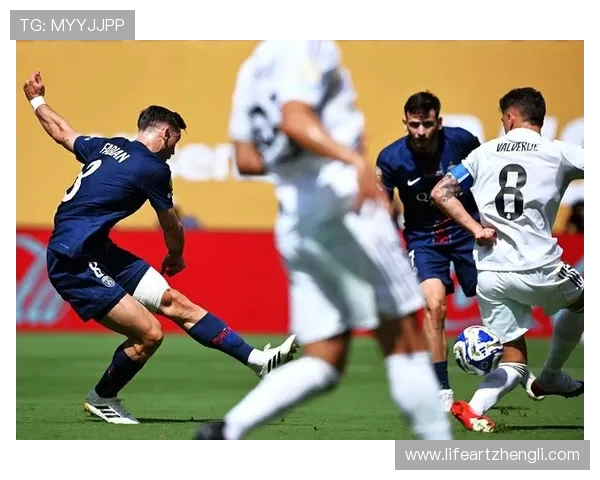 法甲球员传球能力对比：长传、短传与前插次数排名